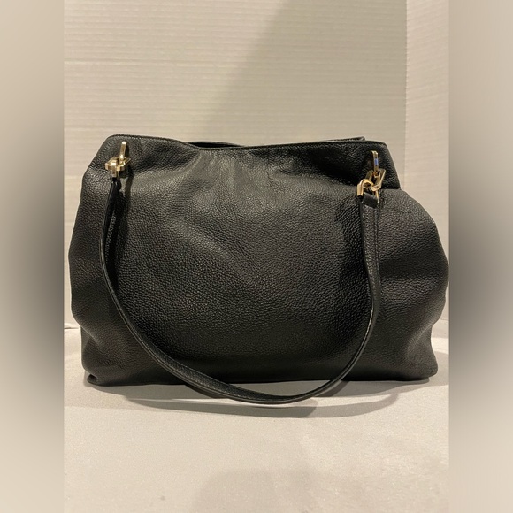 MICHAEL KORS Raven Black Pebbled Leather Gold Chain Link Large Shoulder Tote - Picture 5 of 6